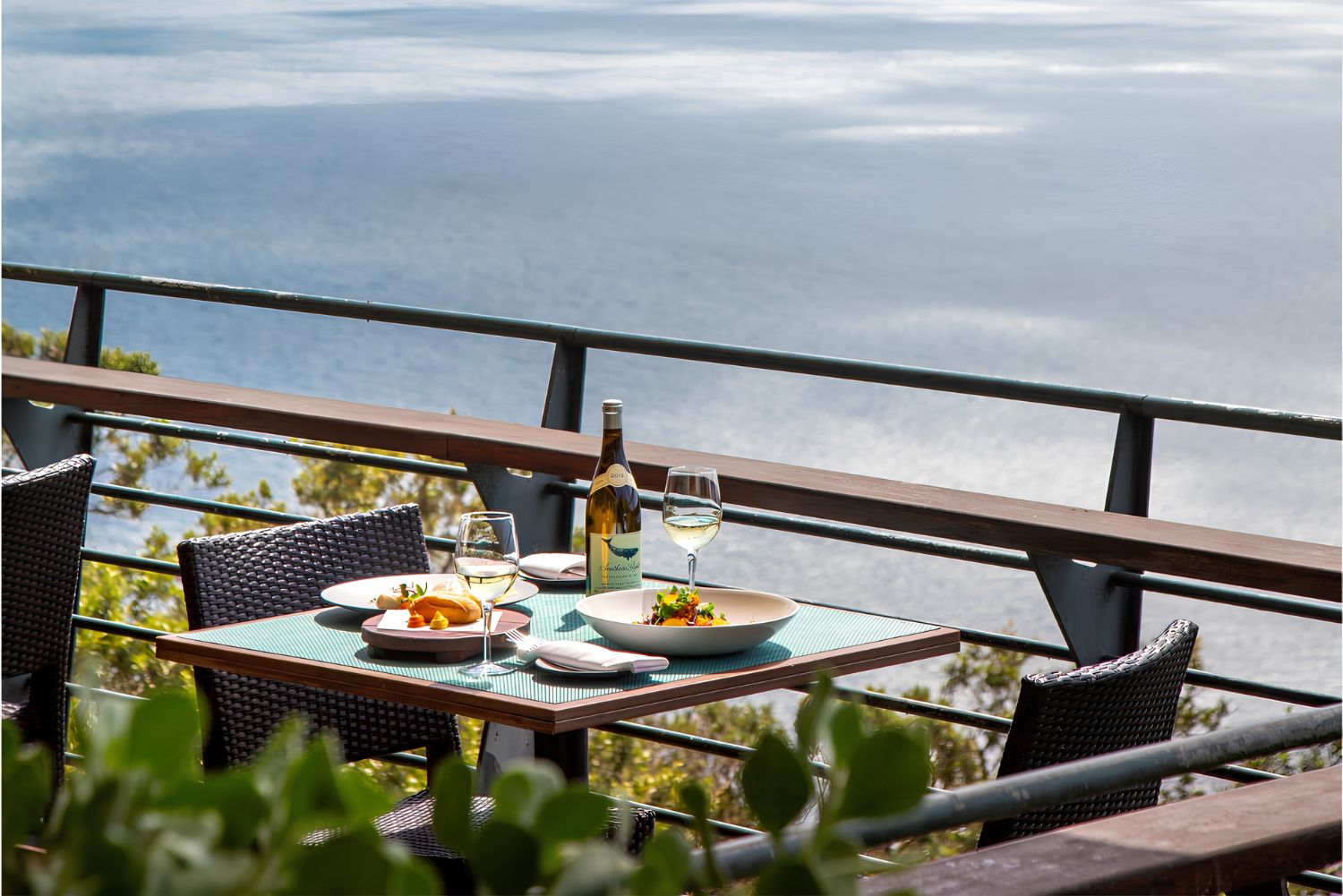 Two Oceans Restaurant