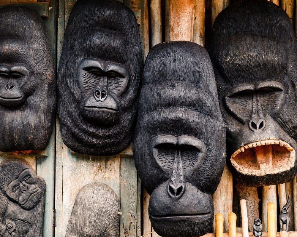 GORILLA TREK TOUR THUMBNAIL